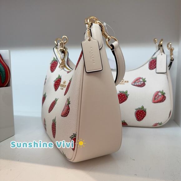 NWT COACH Teri Hobo Bag With Strawberry Print CAL67 Gold/Chalk - Picture 4 of 12